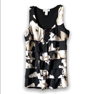 White House Black Market Sleeveless Tiered Tank